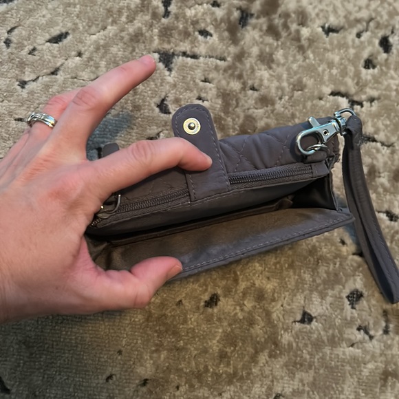 Vera Bradley Wrislet Wallet - Picture 5 of 6